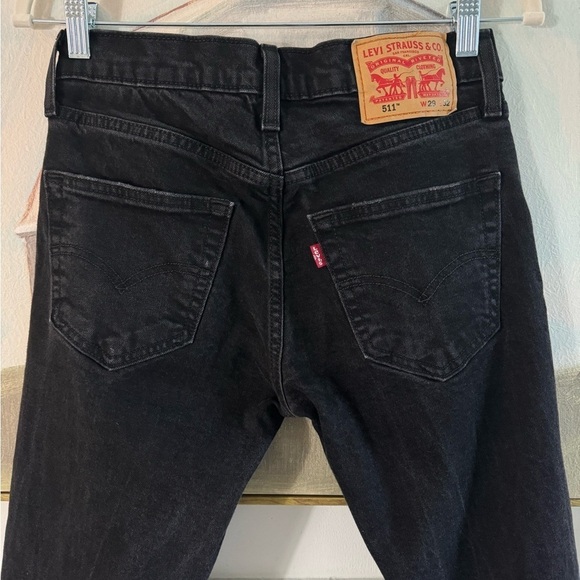 LEVIS 511 Distressed Black Ripped Slim Fit Stretch Jeans Size 28 x 32 - Picture 8 of 9